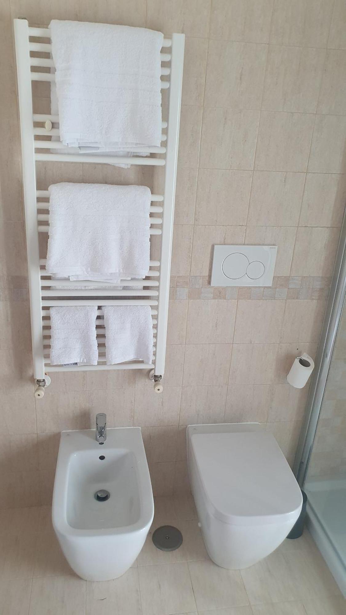 My Place Apartment Ciampino Esterno foto